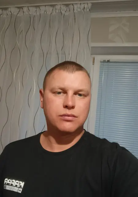 Александр из Самары, ищу на сайте знакомства на одну ночь