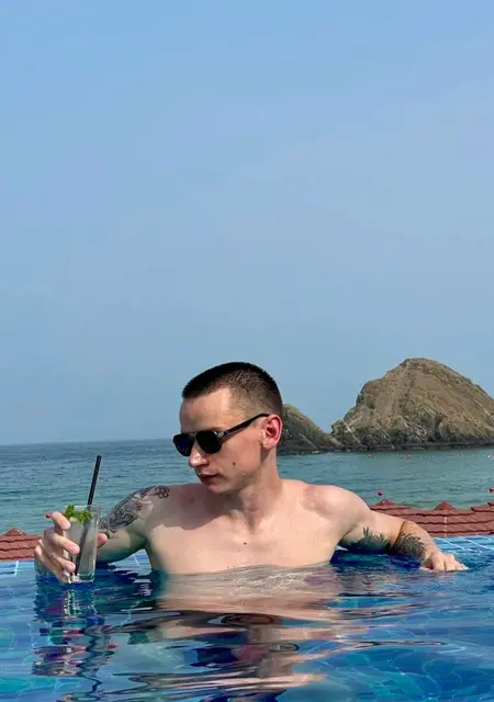 Я Иван, 27, знакомлюсь для дружбы в Москве