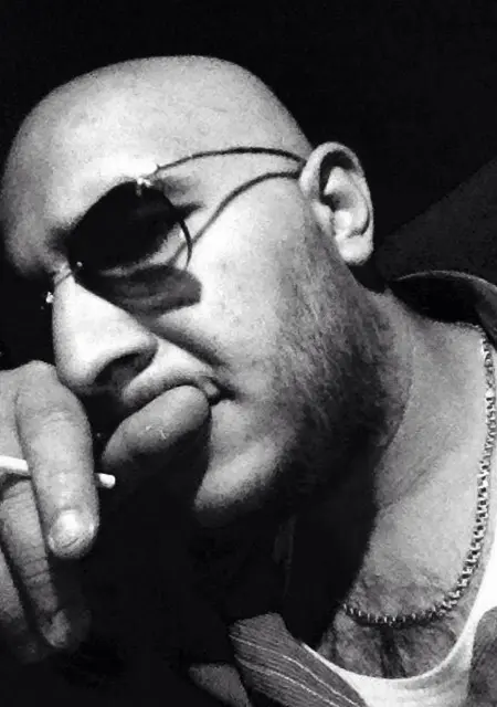 Husik из Москвы, ищу на сайте постоянные отношения