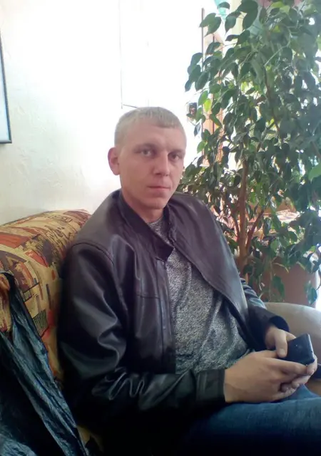 ---Vadik--- из Уссурийска, ищу на сайте знакомства на одну ночь