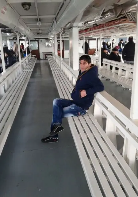 Nuri из Стамбула, мне 40, познакомлюсь