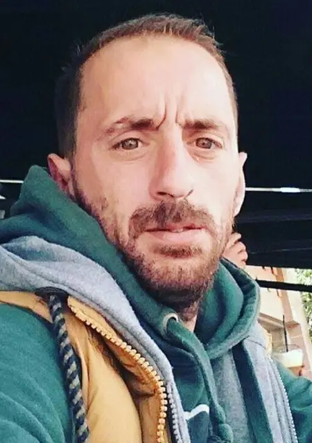 Xristos из Афин, мне 36, познакомлюсь