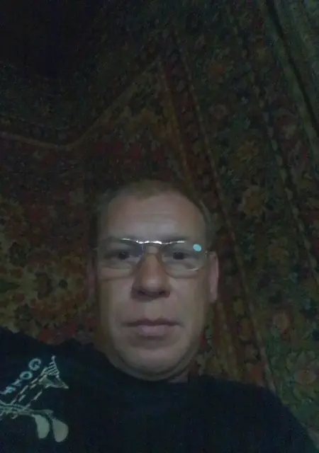 Я Павел, 47, знакомлюсь без обязательств в Константиновске