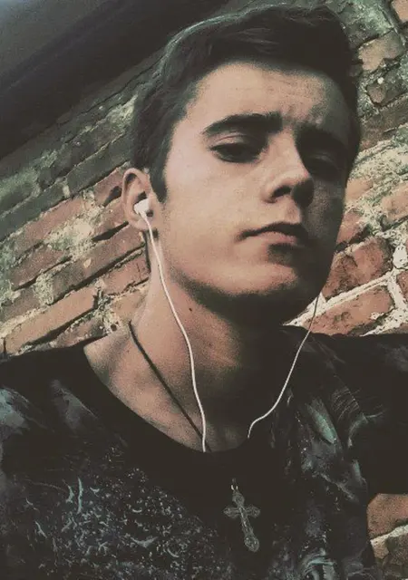 Я Влад, 20, знакомлюсь для дружбы в Владикавказе