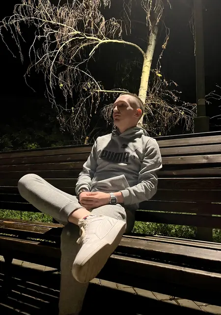 Я Дмитрий, 23, знакомлюсь для общения в Шахтах