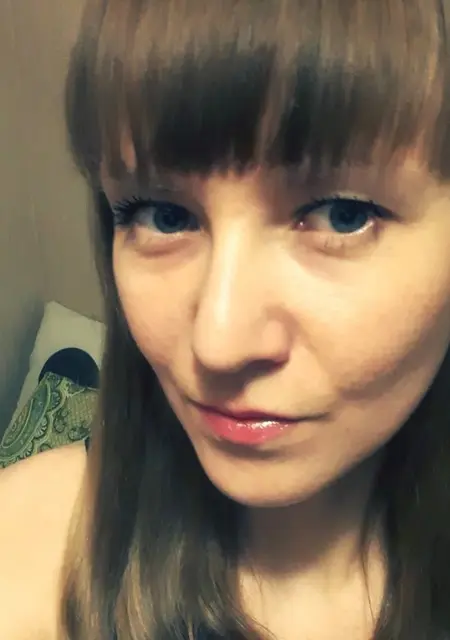 Я Света, 31, знакомлюсь для постоянных отношений в Великом Новгороде