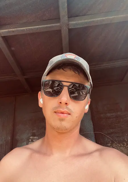 Никита из Магадана, мне 28, познакомлюсь для постоянных отношений