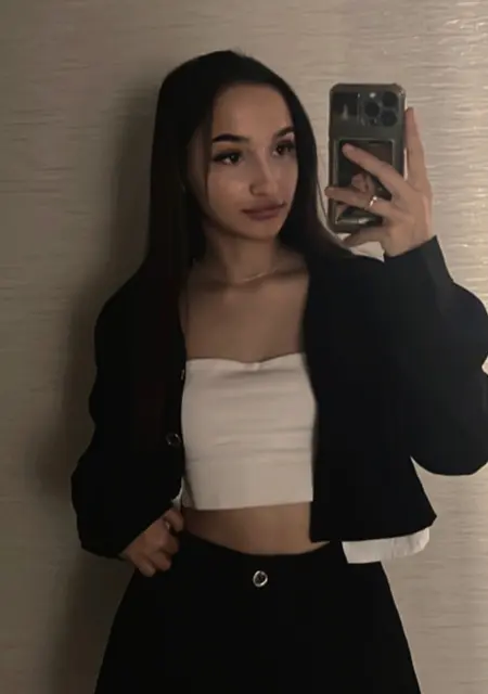 Я Wsz, 19, из Тольятти, ищу знакомство для приятного времяпровождения