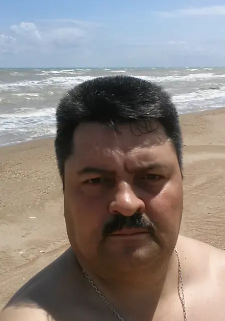 Иван из Нахабина, ищу на сайте приятное времяпровождение