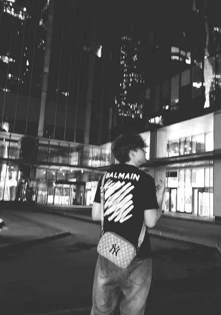 Я Stefan, 23, из Пушкина, ищу знакомства без обязательств