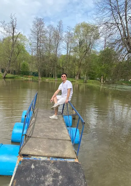 Тимур из Чехова, ищу на сайте знакомства без обязательств