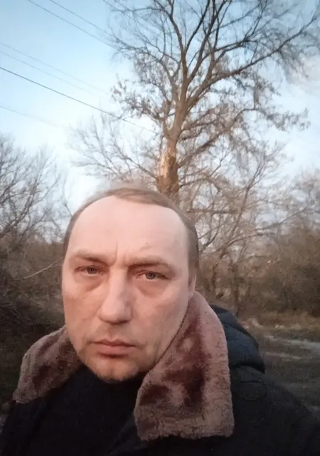Я Павел, 44, знакомлюсь без обязательств в Темрюке