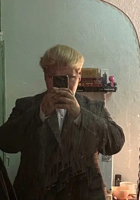 Егор из Великих Лук, ищу на сайте знакомства на одну ночь