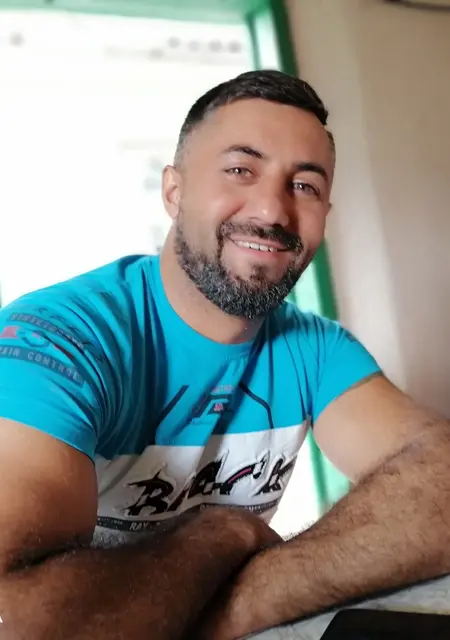 Сергей из Тамани, ищу на сайте постоянные отношения