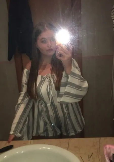 I'm Anna, 18, looking to meet in London