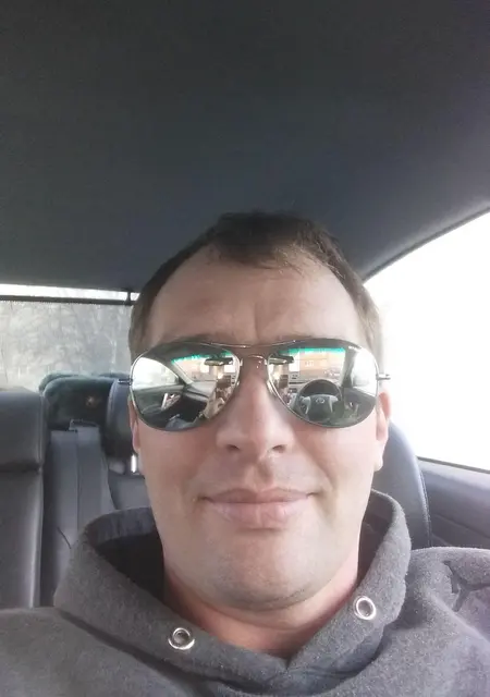 Vlad из Прохладного, мне 37, познакомлюсь для дружбы