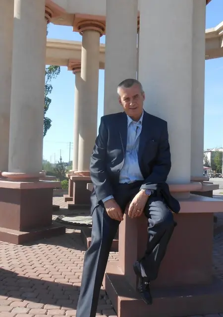 Я Николай, 62, знакомлюсь на одну ночь в Тюмени