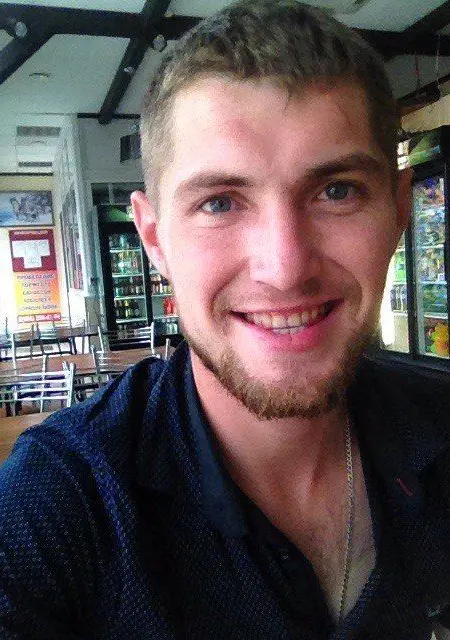 Я Bonuss, 35, из Лобни, ищу знакомства на одну ночь