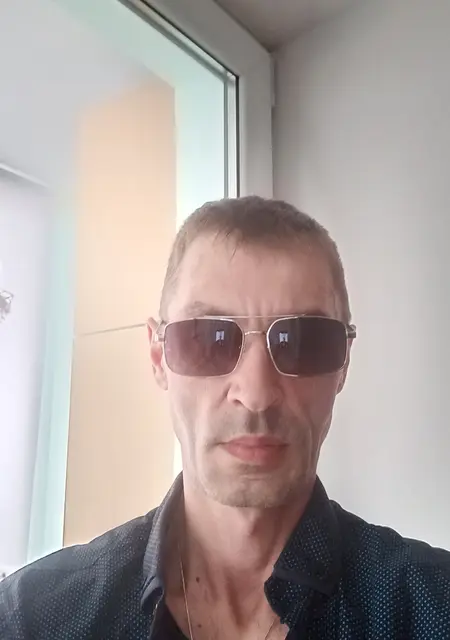 Я Александр, 45, из Белорецка, ищу знакомства без обязательств