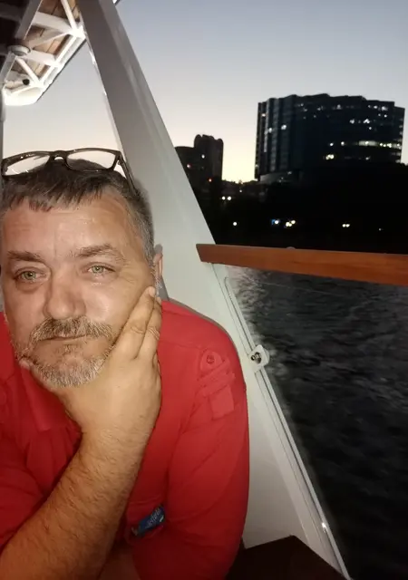 Гоша из Ставрополя, ищу на сайте знакомства на одну ночь