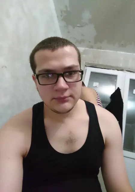 Я Валерий, 31, из Нальчика, ищу знакомства на одну ночь