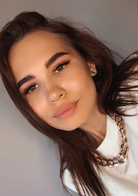 Я Альбина, 22, знакомлюсь для приятного времяпровождения в Набережных Челнах