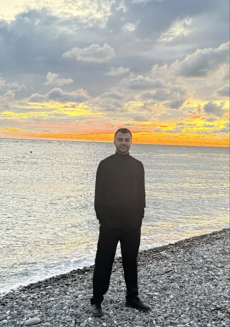 Я Роман, 40, из Саратова, ищу знакомства без обязательств