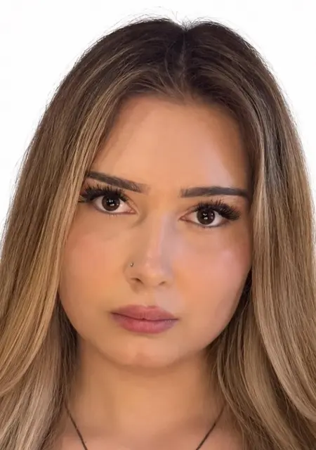 Я Алина, 26, из Москвы, ищу знакомство для вирта