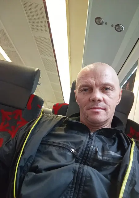 Serega из Новочеркасска, мне 48, познакомлюсь без обязательств