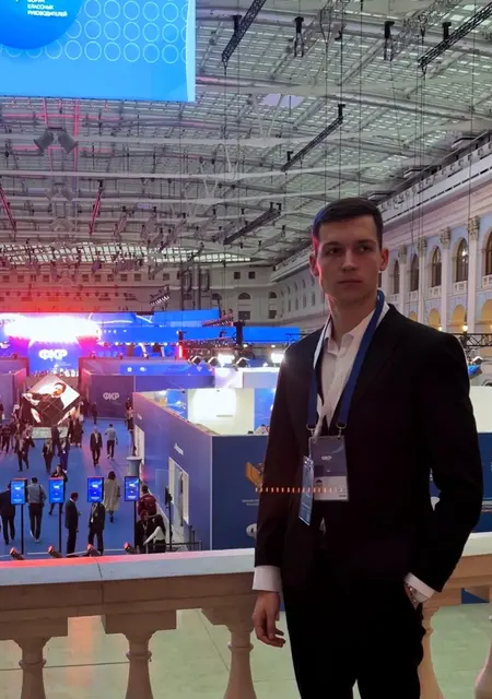 Дмитрий из Люберец, мне 21, познакомлюсь без обязательств