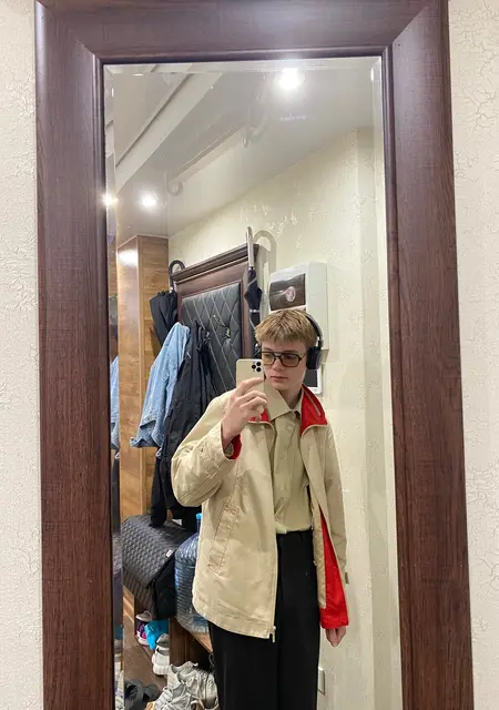 Я Михаил, 19, знакомлюсь на одну ночь в Череповце