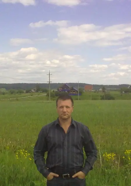 Я Михаил, 53, знакомлюсь для общения в Перми
