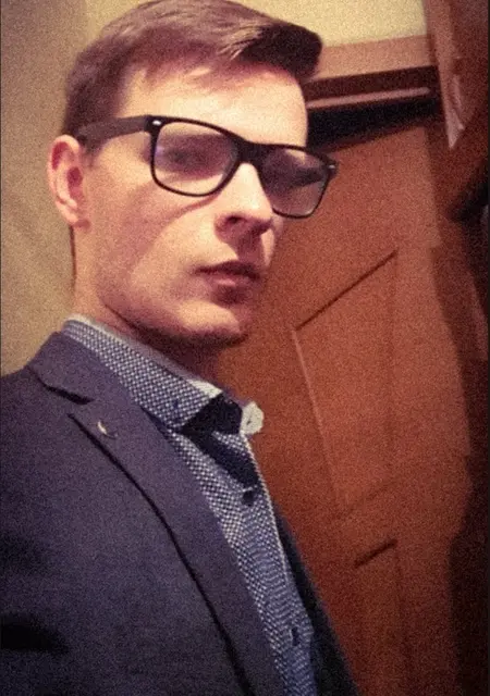 Я Алекс, 27, знакомлюсь для общения в Клине