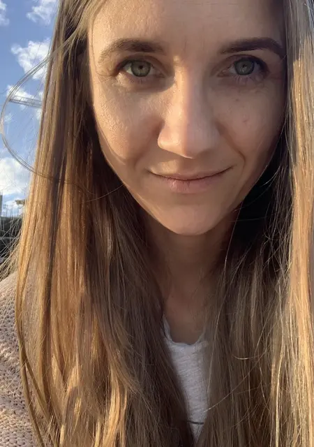 Alina из Санкт-Петербурга, ищу на сайте общение