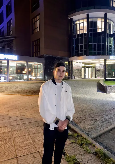 Георгий из Москвы, ищу на сайте знакомства без обязательств