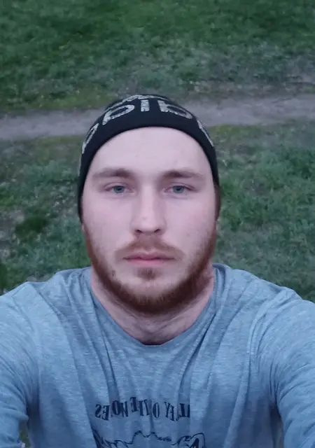 Саша из Тольятти, ищу на сайте знакомства без обязательств