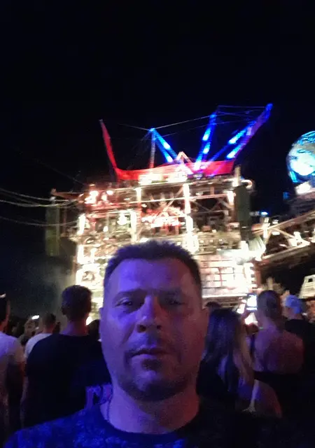 Я Сергей, 50, из Севастополя, ищу знакомство для совместных путешествий