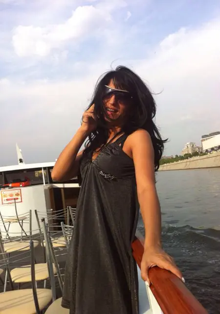 Алёна из Саратова, мне 42, познакомлюсь на одну ночь