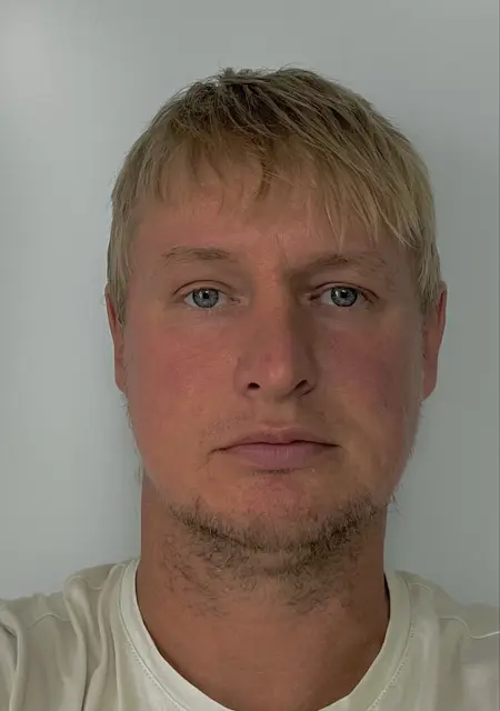 Я Дмитрий, 38, из Санкт-Петербурга, ищу знакомство для постоянных отношений