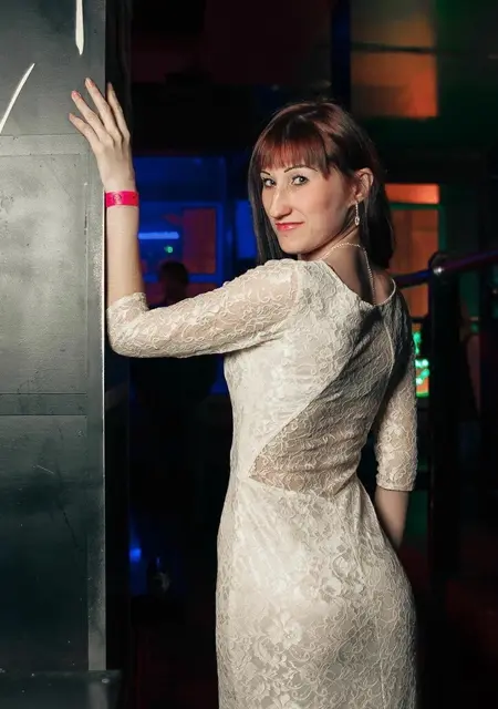 Я Ева, 38, из Москвы, ищу знакомства без обязательств