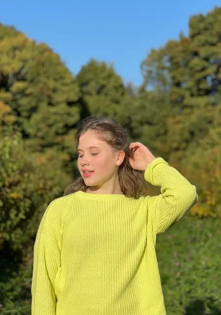 Анастасия из Нахабина, мне 19, познакомлюсь для приятного времяпровождения