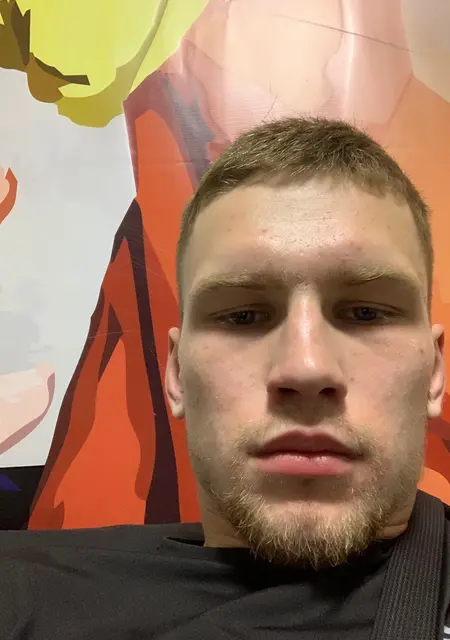 Я Sonny, 27, знакомлюсь на одну ночь в Брянске