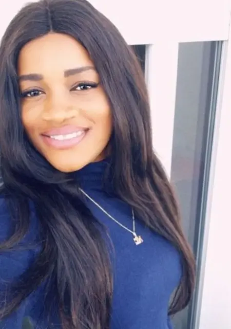 Amie Sylvia из Парижа, мне 27, познакомлюсь