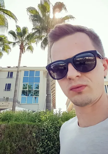 Я Алекс, 36, знакомлюсь без обязательств в Екатеринбурге