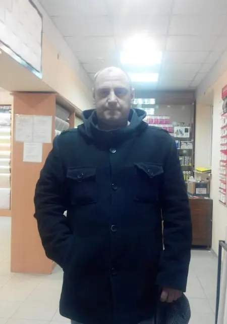 Я Сергей, 48, из Брянска, ищу знакомства на одну ночь