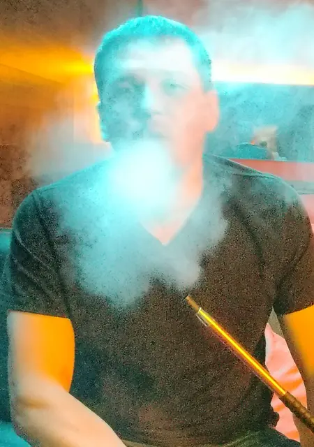 Слава из Сочи, мне 33, познакомлюсь для приятного времяпровождения