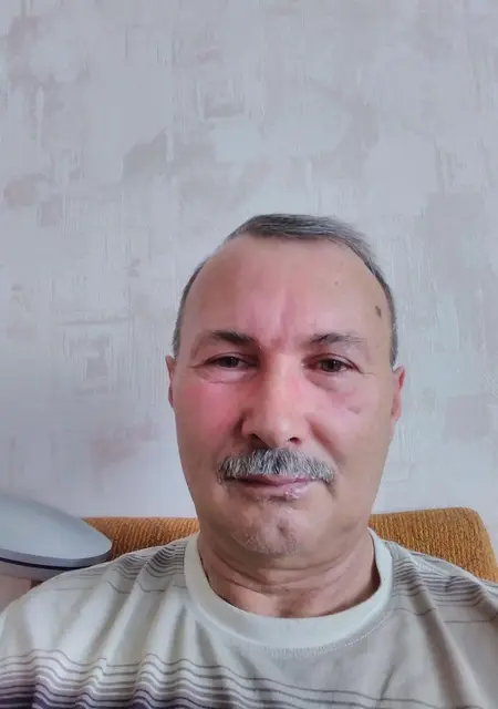 Григорий из Крымска, мне 63, познакомлюсь на одну ночь