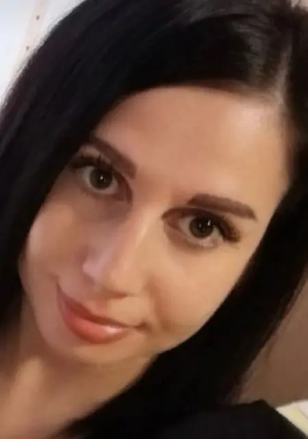 Я Яночка, 37, из Рыбинска, ищу знакомства на одну ночь