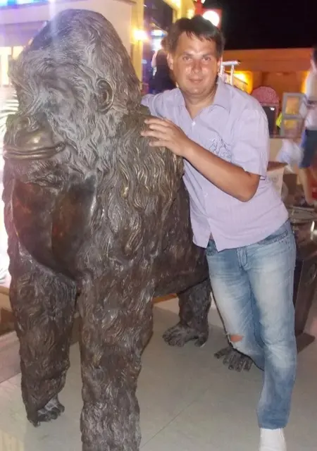 Я Иван, 40, из Ижевска, ищу знакомства без обязательств