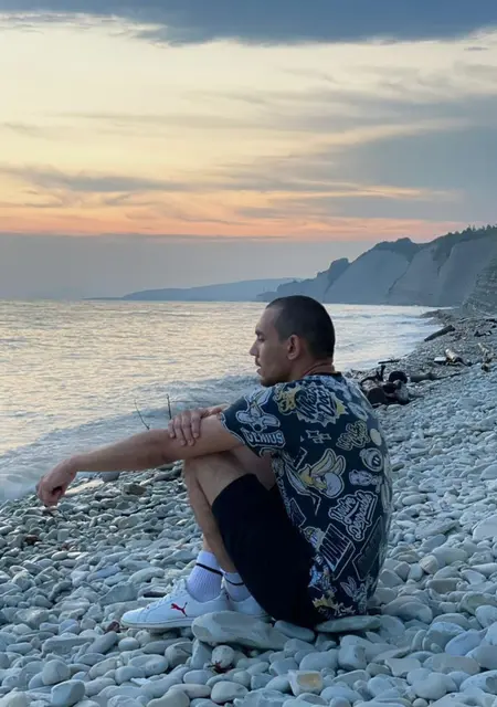 Я Тимур, 30, из Геленджика, ищу знакомство для приятного времяпровождения